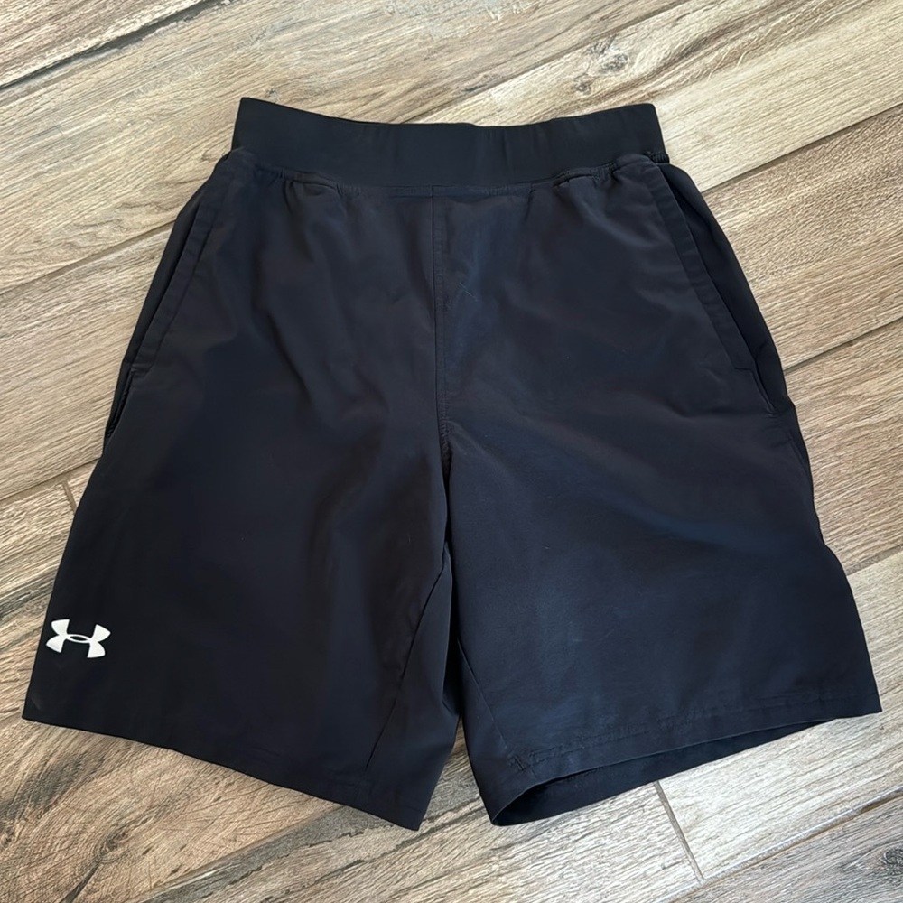 Under Armour MENS Athletic Lined Shorts